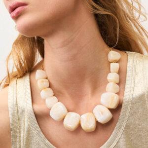 vanessa baroni collier organic shaped pearl marble