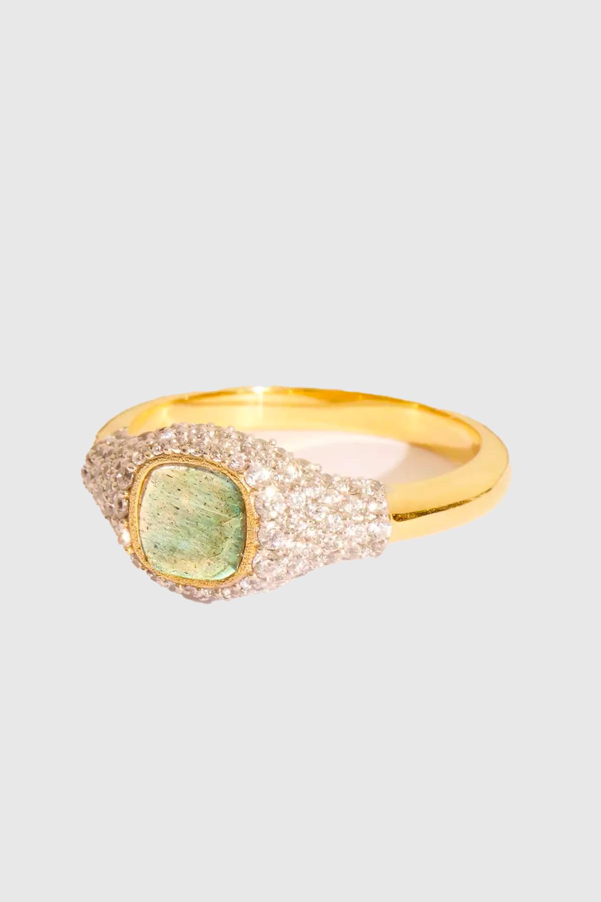 be maad bague holi